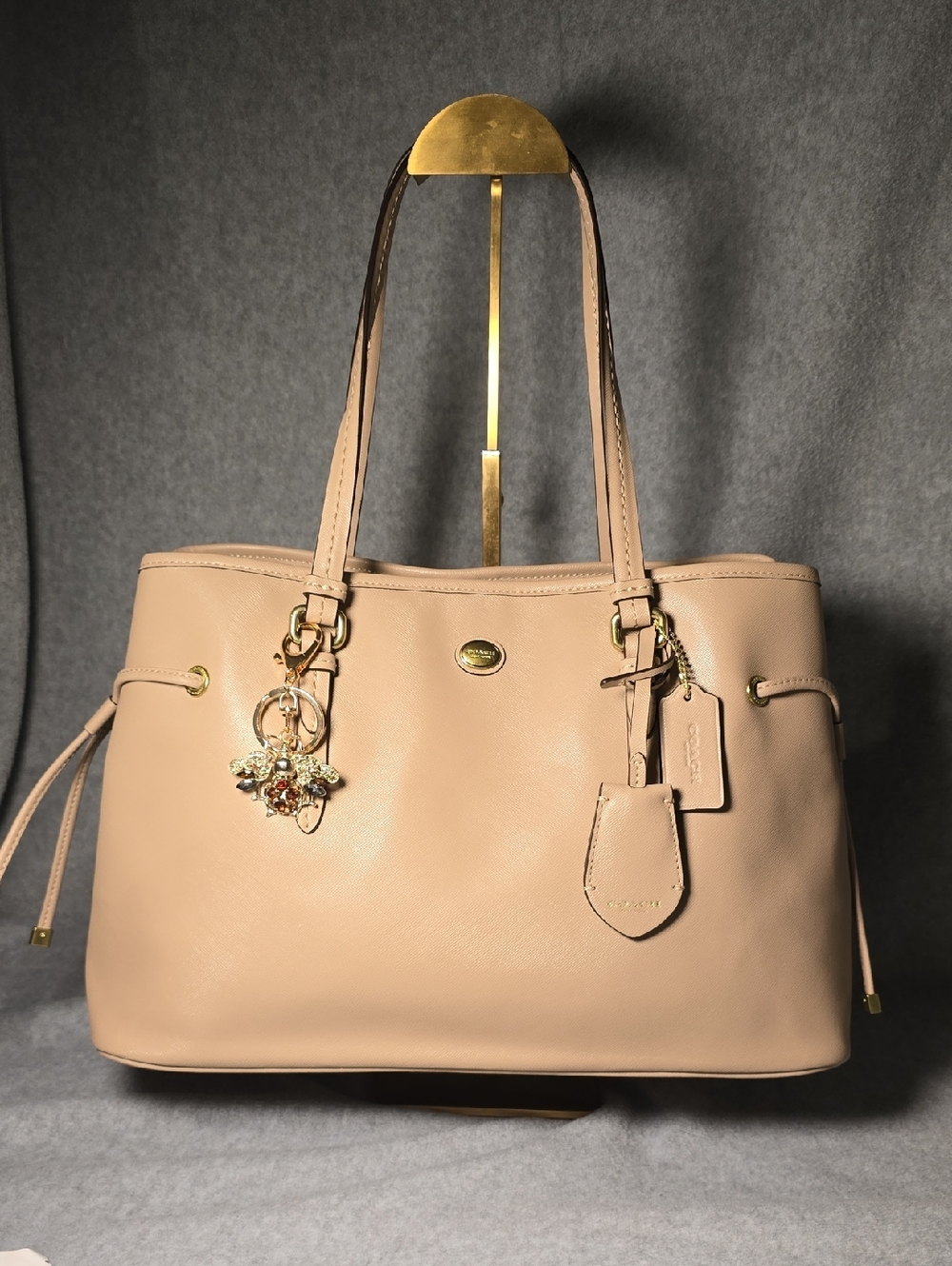 Coach Peyton Shoulder Bag Drawstring Tote Saffiano Leather